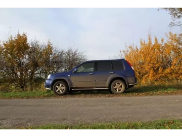 Nissan X Trails T30s (4X4 SUVs), why pay more? From
