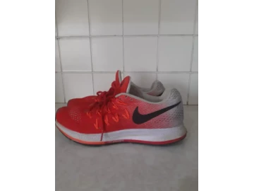 Red Nike Shoes