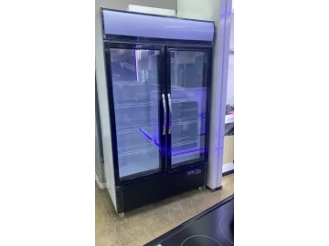 Double wheeled display fridge
