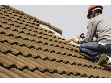 Roofing,roof repairs and sealing, deck proofing,Gutter cleaning and installation