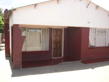 Mufakose - House
