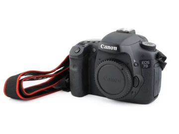 Canon 7D Digital camera body
