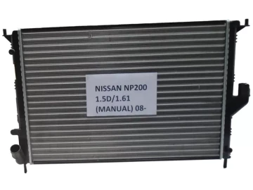 Radiator Nissan NP200