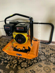 100 kg Plate compactor for hire