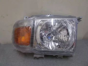 Toyota Landcruiser 100Series Headlight