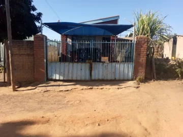 Mkoba - House