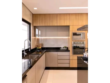 Fitted kitchen,