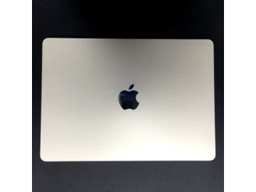 Apple MacBook Air M2 2022 Model