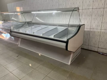 Meat display freezer 6 compartment curved glass original 2.5m