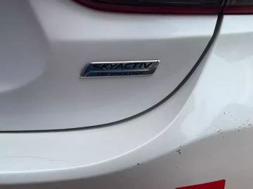 Mazda Atenza 2014