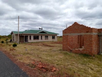 Nyabira - Stands & Residential Land