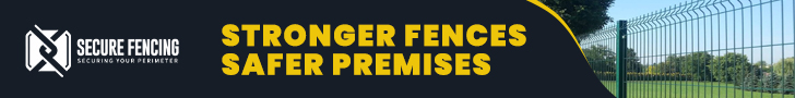Secure fencing cat banner